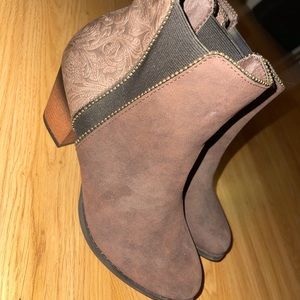 Maurices Western Boot Heels